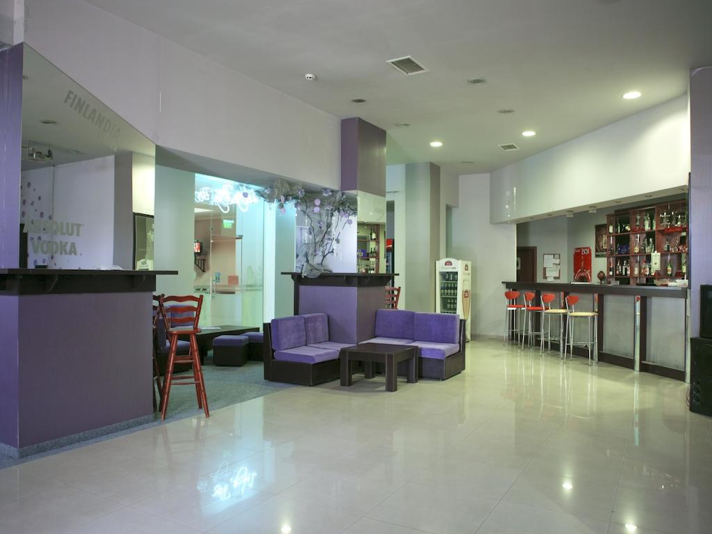 Hotel Bulgaria Dobrich Exterior photo